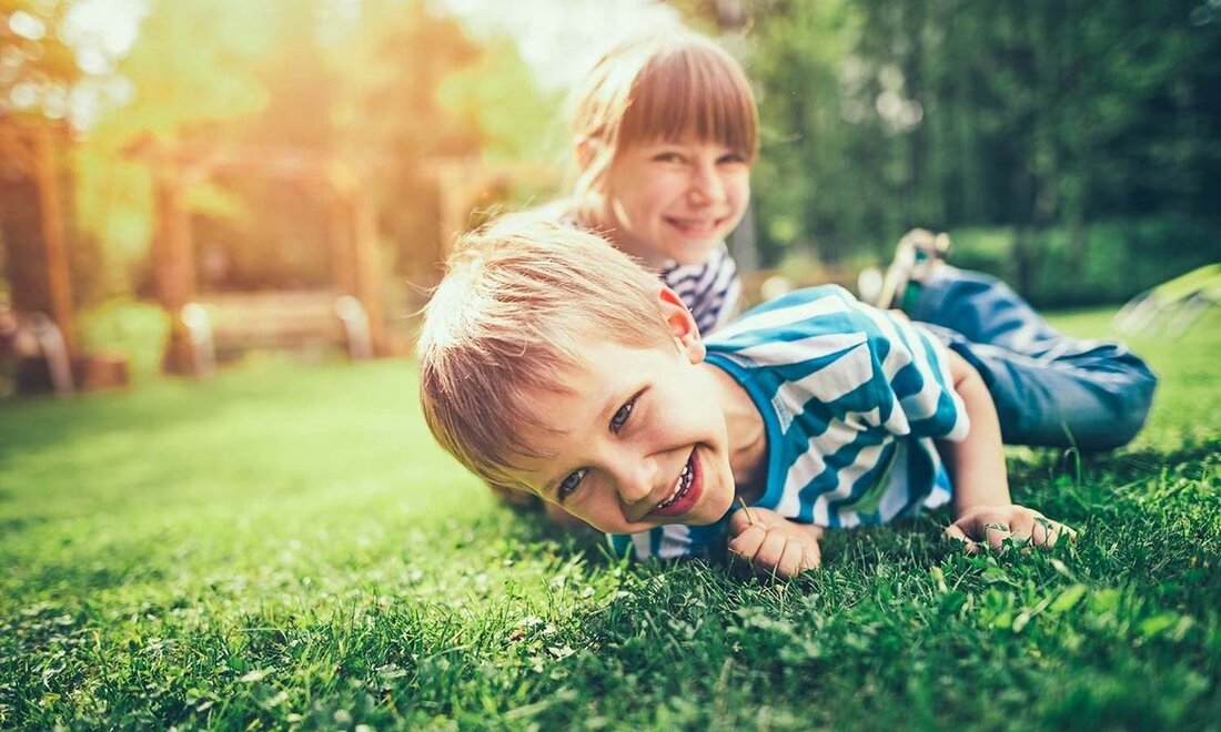 Free Play: Why It's Important and How to Get Your Kids to Participate -  Mindsplain